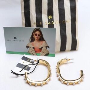 NWT LELE SADOUGHI GOLD PLATED TRACK POST EARRINGS WITH GLASS PEARLS
